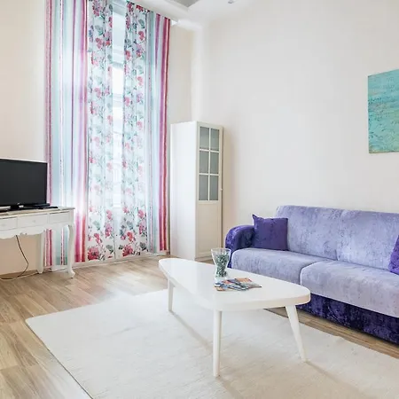 New Design - Egyetem Ter Apartment