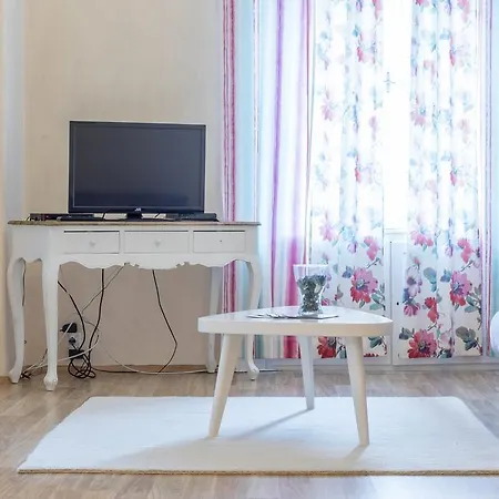 New Design - Egyetem Ter Appartement Boedapest